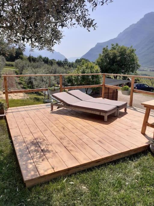 Ca Ulivi Bed & Breakfast อาลา ภายนอก รูปภาพ
